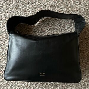 Khaite Elena Leather Shoulder Bag In Black